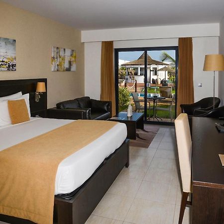 Melia Llana Beach Resort & Spa (Adults Only) Santa Maria Bagian luar foto